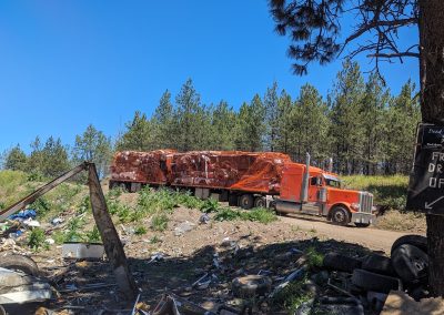 Dead or Alive Auto Recycling Ltd | SemiTrailer taking away crushed cars2